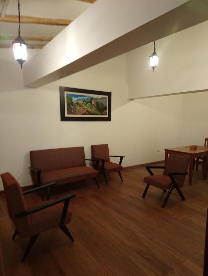 Hostal Qali Samanawasi Huaro Exterior foto