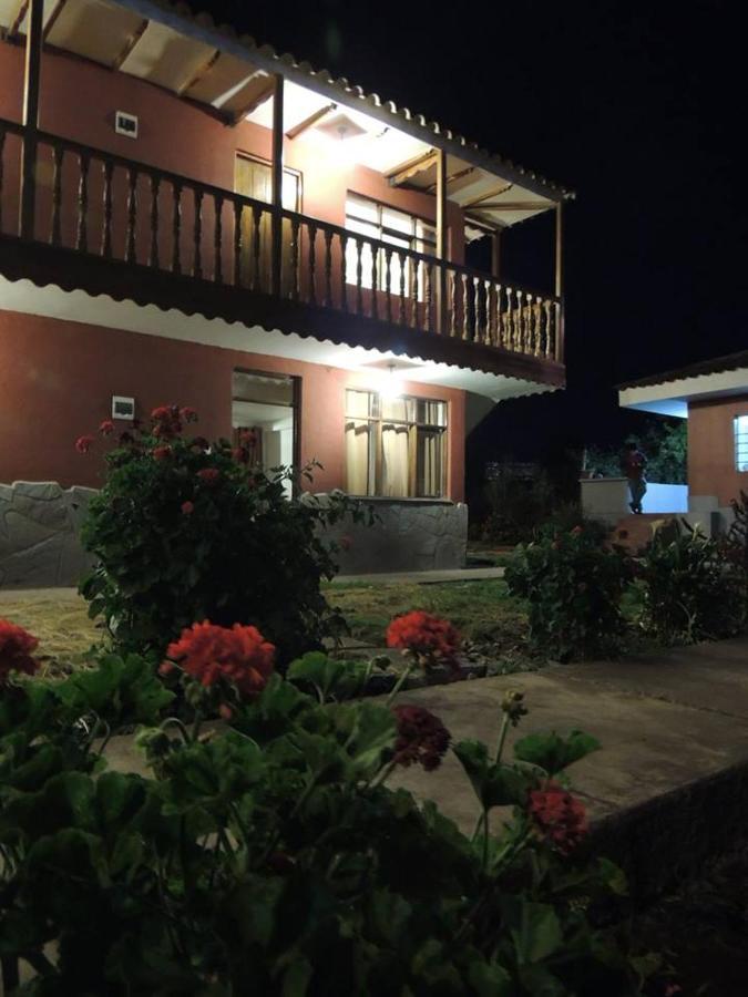 Hostal Qali Samanawasi Huaro Exterior foto